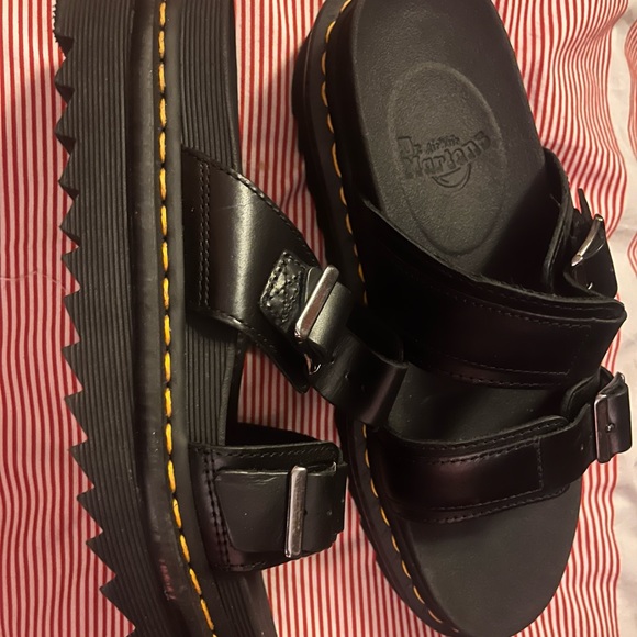 Dr.Martens slip on sandal - Picture 3 of 5